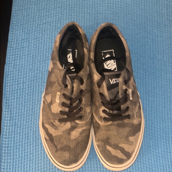 Vans Men's Authentic Gray Camo Sneakers - Picture 5 of 7